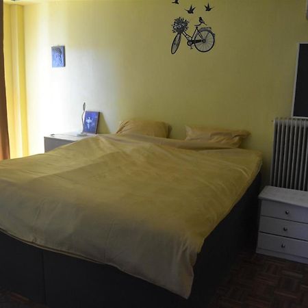 Spacious Apartment With Balconies, Ac, King Bed, Near Dt And Transports Athene Buitenkant foto